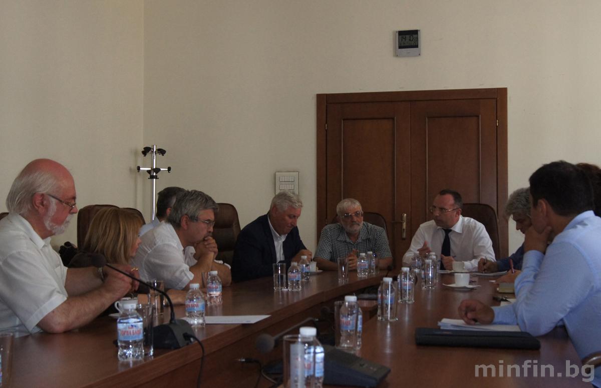 MINISTER PORODZANOV HAS MET THE ADVISORY BOARD OF EXPERTS CONCERNING CCB