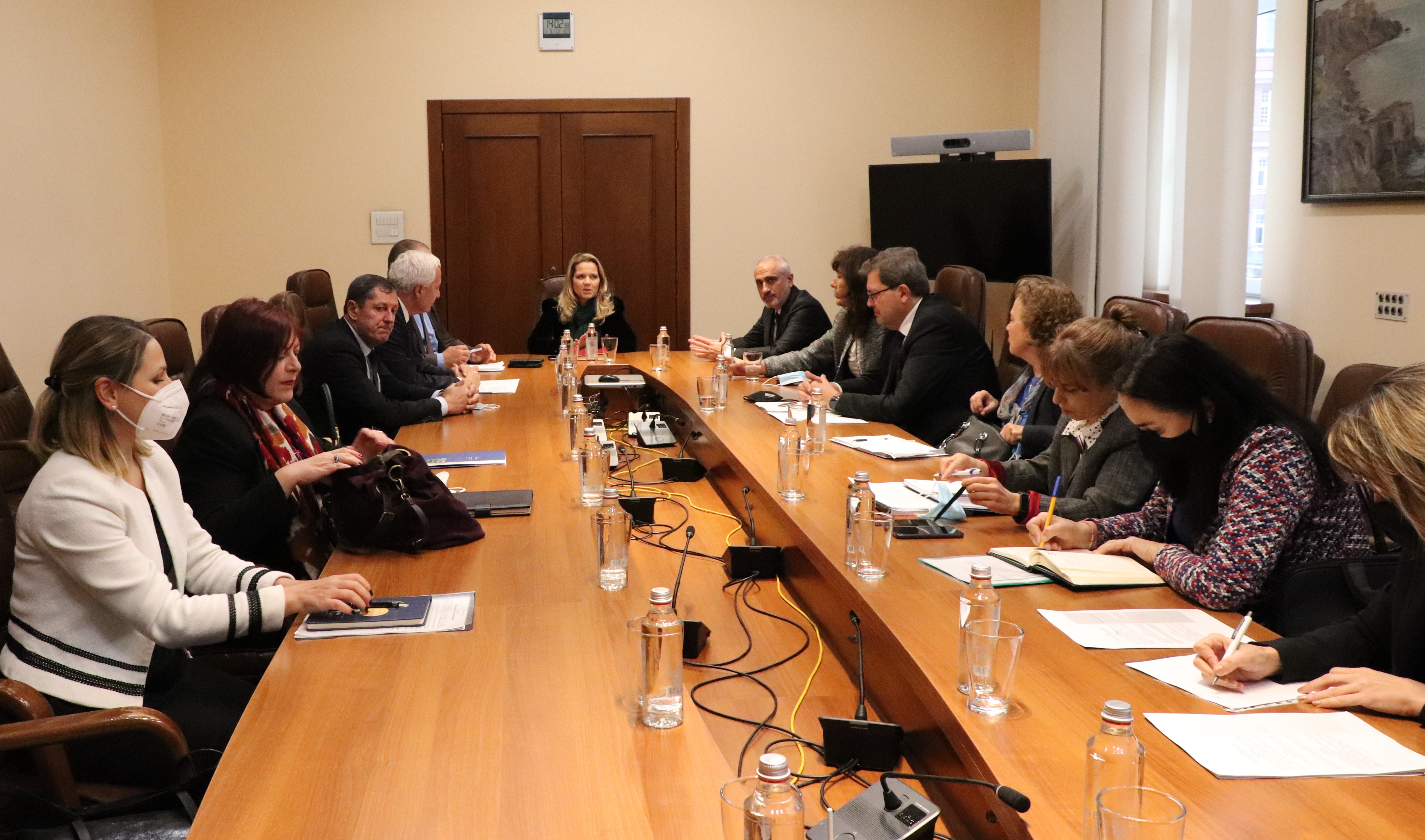Зам.-министър Моника Димитрова-Бийчър откри заседанието на Експертния съвет по Закона за обществените поръчки