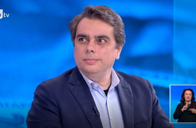 Вицепремиерът и министър на финансите Асен Василев в bTV Новините